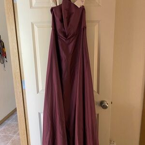 David's Bridal Chianti V Neck Bridesmaid Dress